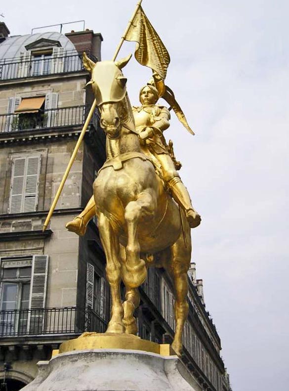 Place des Pyramides, statue de Jeanne d'Arc, Paris 1er
