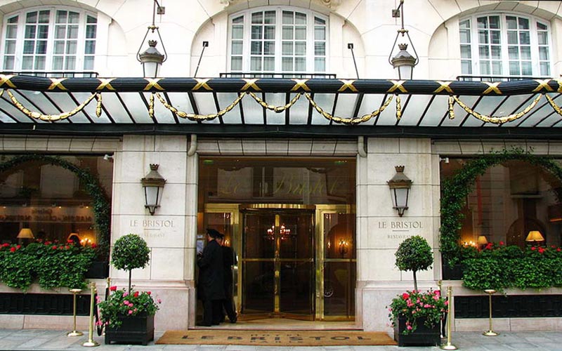 Rue du Faubourg Saint-Honoré, palace hôtel Le Bristol, Paris