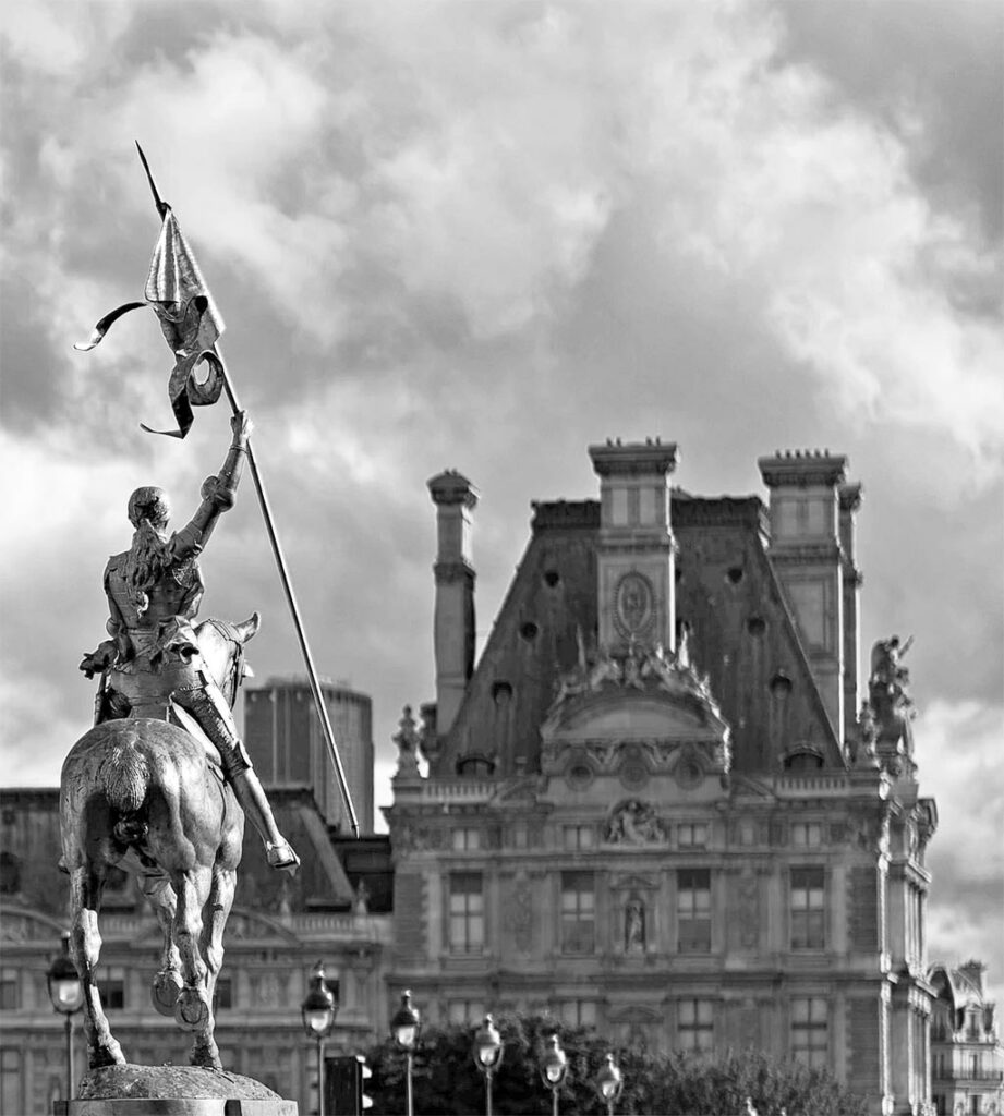 Statue de Jeanne d'Arc, Paris 1er, Place des Pyramides
